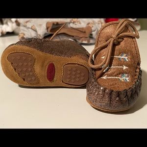 Baby twisters shoes